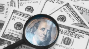 تحركات جديدة.. سعر الدولار أمام الجنيه في ختام تعاملات البنوك المصرية اليوم الثلاثاء